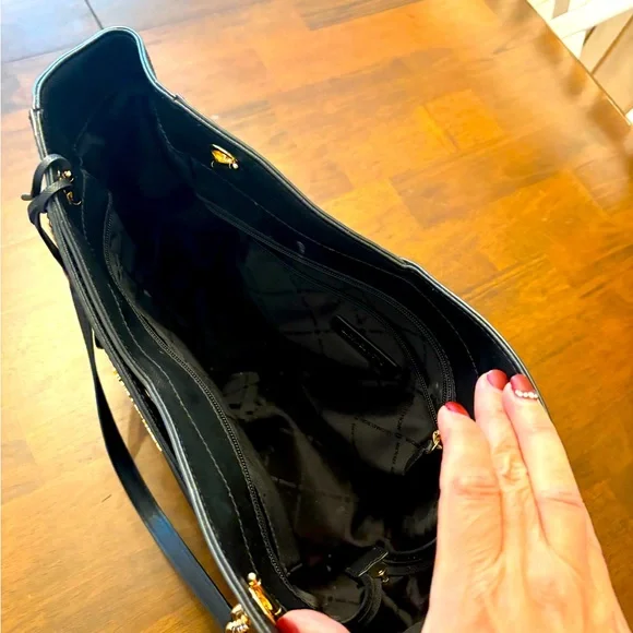 Michael Kors Black Shoulder Bag with Gold Accents - Picture 2 of 7